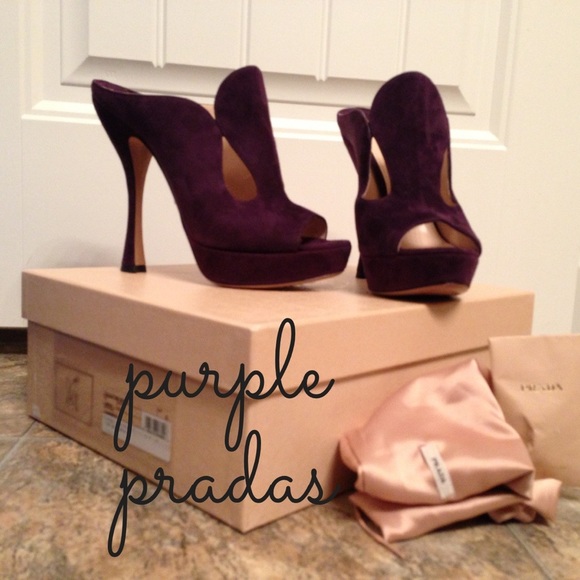 NIB Prada Suede Deep Purple Heels Sz 39 - Picture 7 of 7